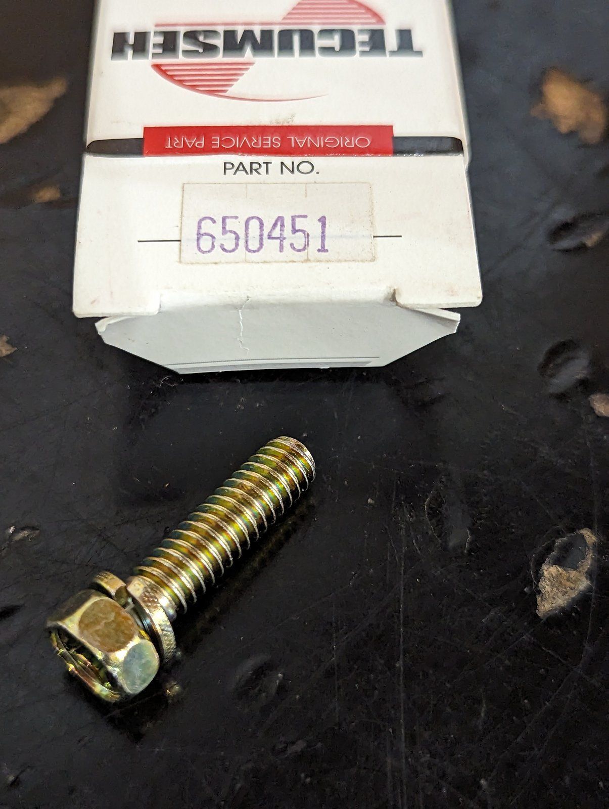 350451 TECUMSEH SCREW BOLT - Ingersoll/Case Tractor Part