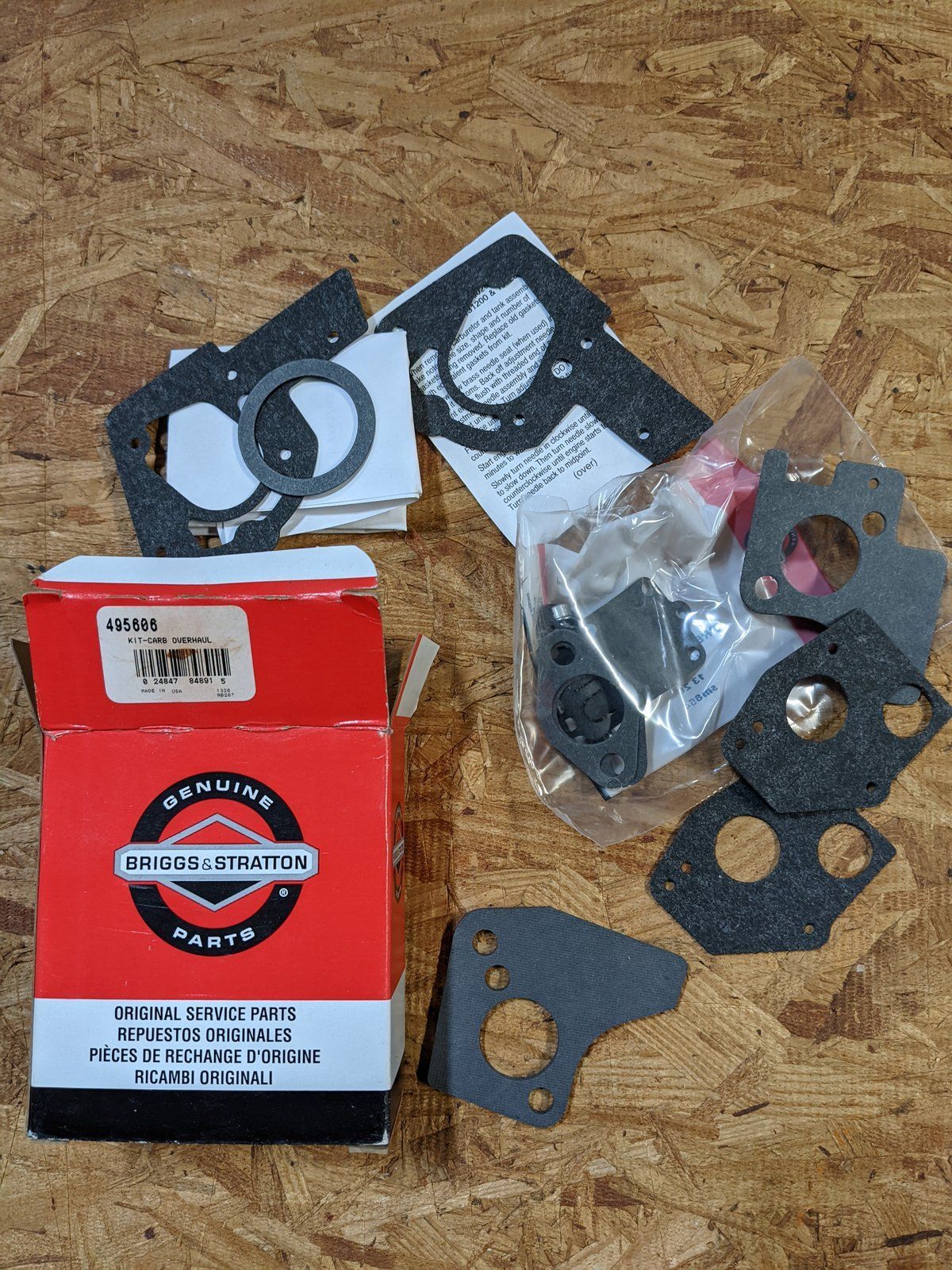 495606 Carburetor Overhaul Kit Briggs & Stratton 494624 - Ingersoll/Case Tractor Part