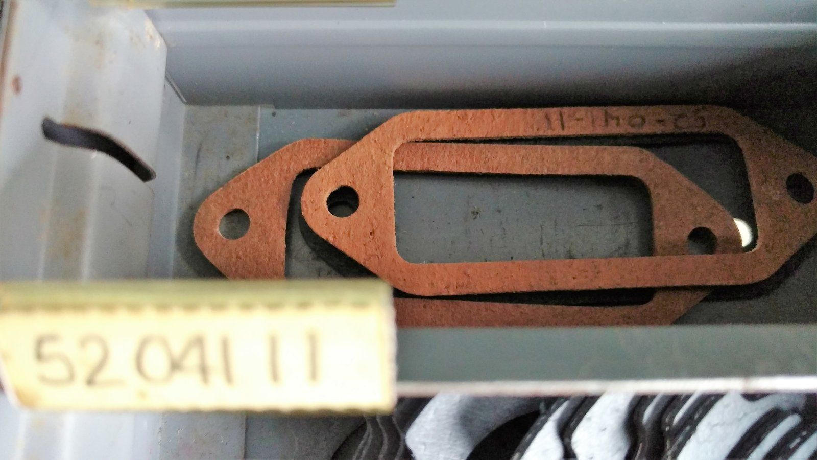 5204111 GASKET KOHLER - Ingersoll/Case Tractor Part