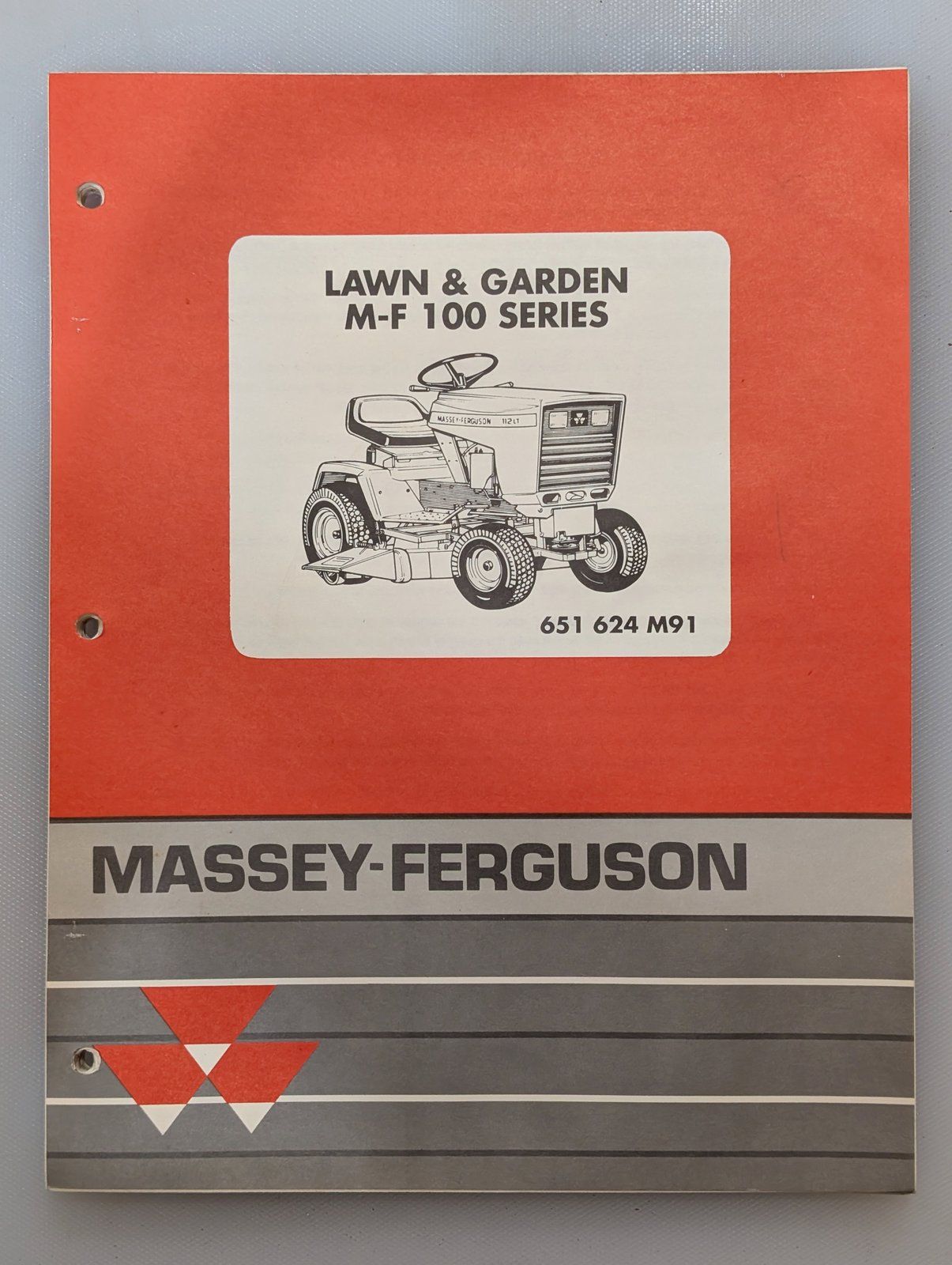 651624M91 PC MASSEY FERGUSON 112 116 LAWN TRACTOR - Ingersoll/Case Tractor Part