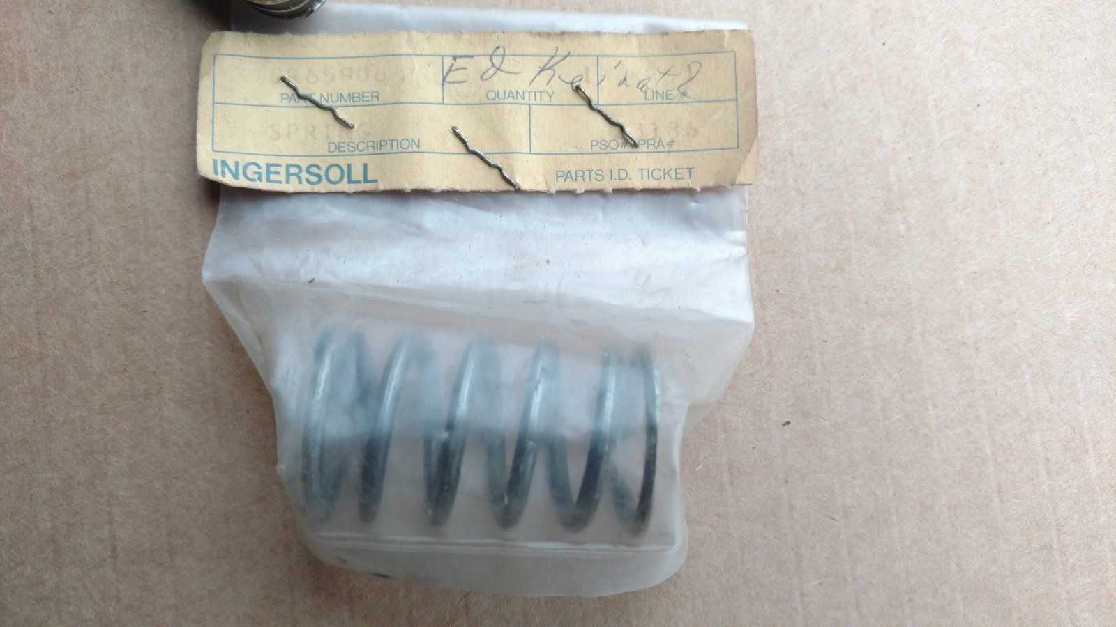 65906 BRIGGS SPRING - Ingersoll/Case Tractor Part
