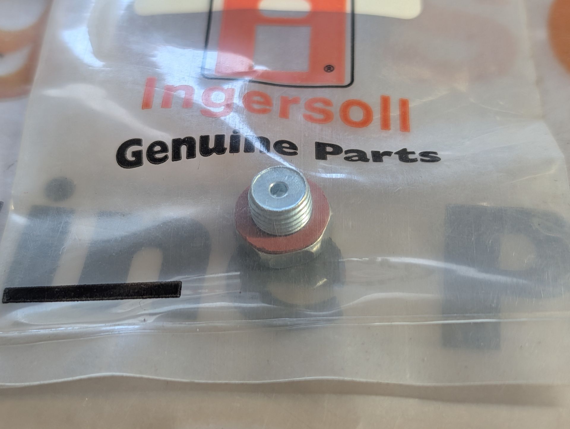 C26422 KOHLER SCREW / NUT 235447 4710006 - Ingersoll/Case Tractor Part