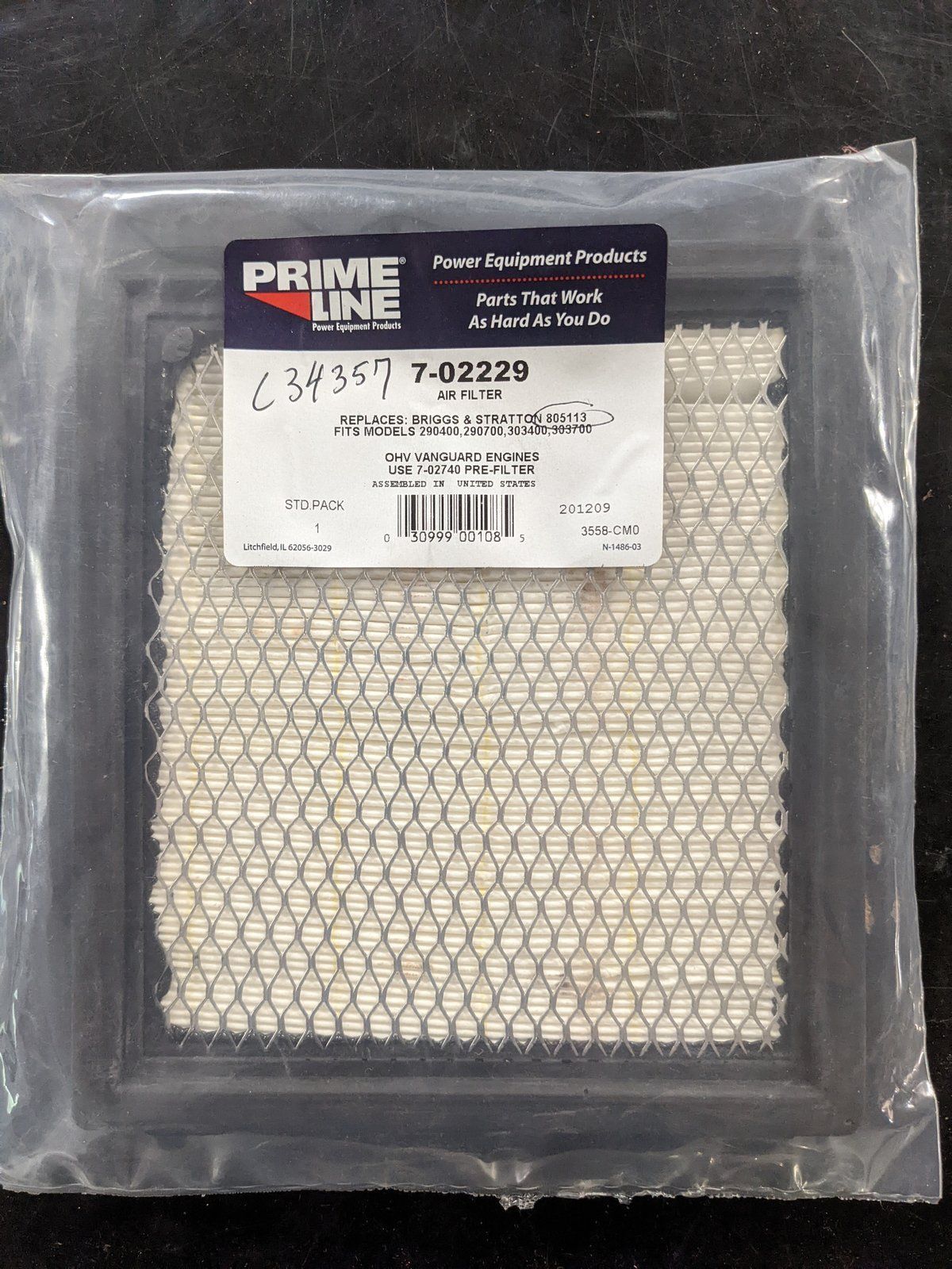 7-02229 AIR FILTER C34357 B/S 805113 - Ingersoll/Case Tractor Part
