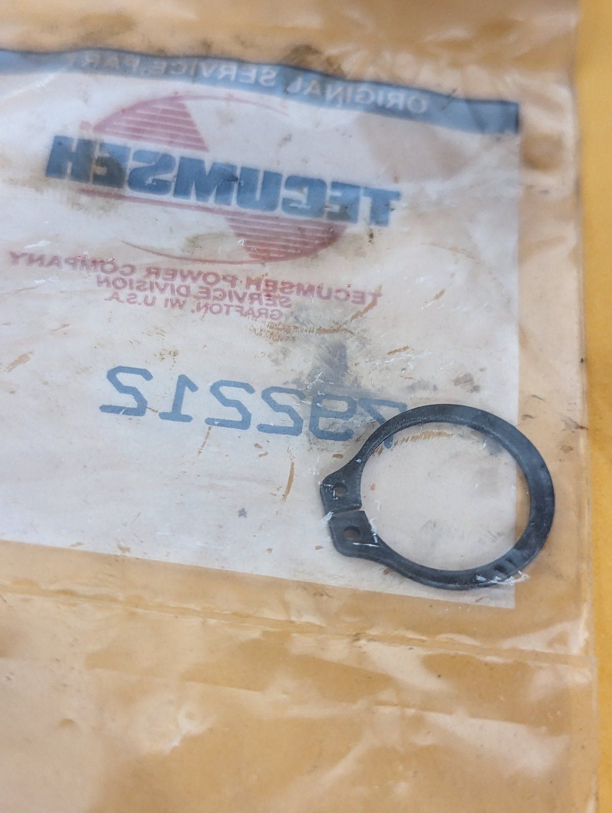 792212 TECUMSEH SNAP RING - Ingersoll/Case Tractor Part