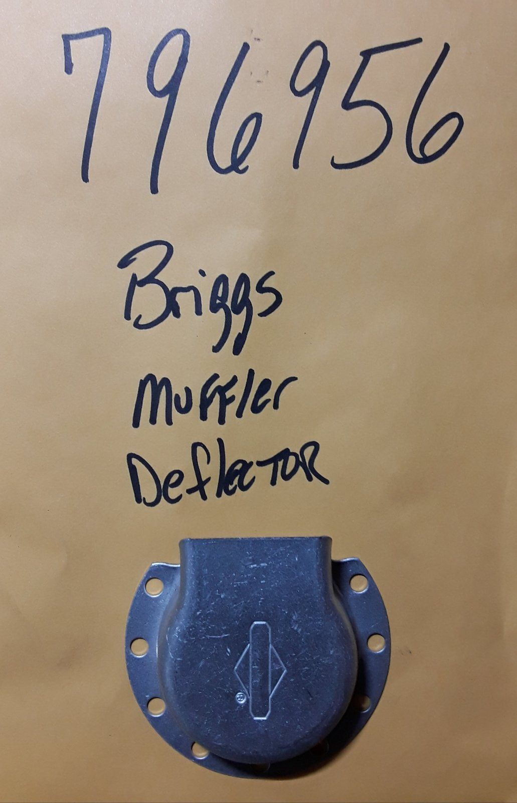 796956 BRIGGS Muffler DEFLECTOR - Ingersoll/Case Tractor Part