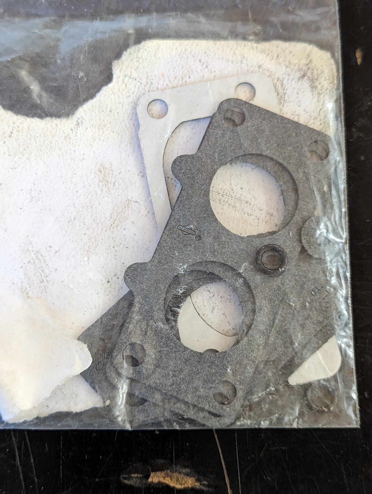842658 BRIGGS PARTIAL GASKET SET - Ingersoll/Case Tractor Part