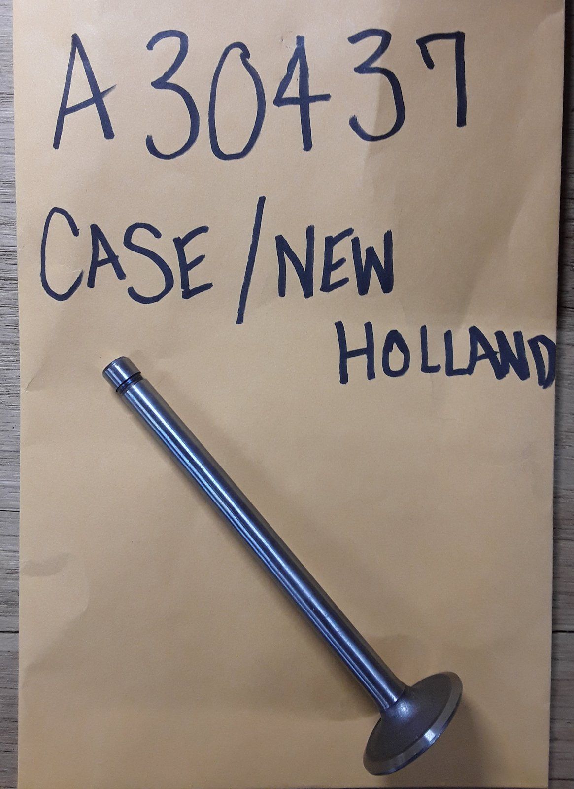 A30437 CASE NEW HOLLAND INT VALVE - Ingersoll/Case Tractor Part