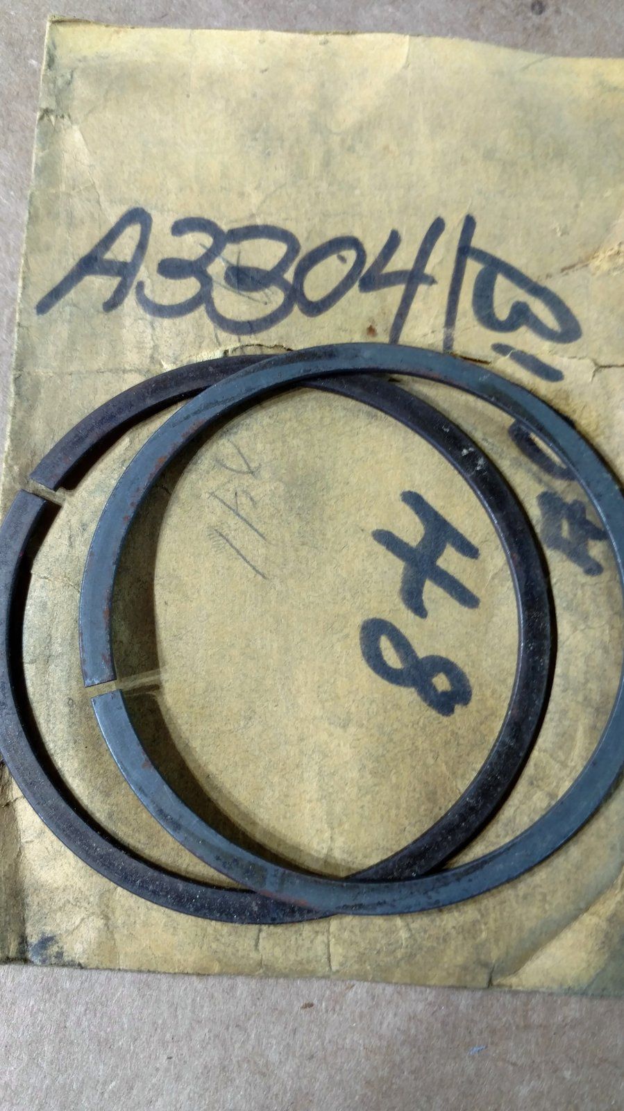 A33041 SNAP RING - CASE IH - Ingersoll/Case Tractor Part