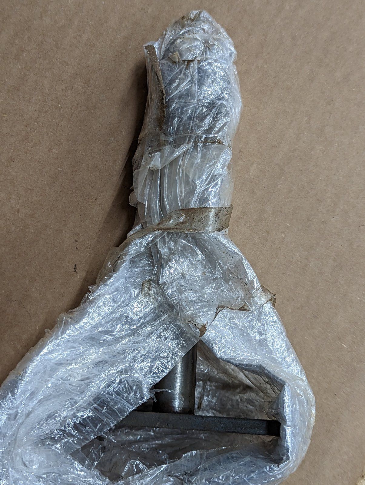 A70286 WMT-MOWER SPINDLE (S) - Ingersoll/Case Tractor Part