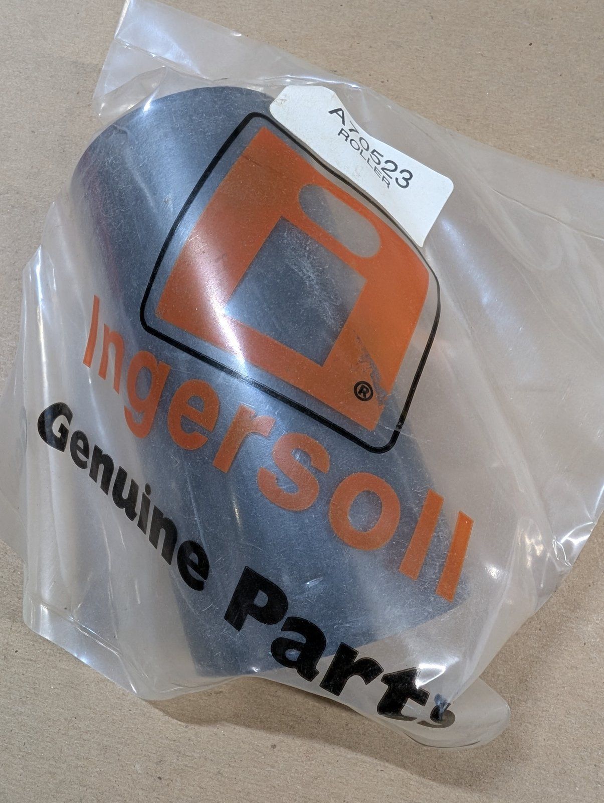 A70523 ROLLER A70315 - Ingersoll/Case Tractor Part