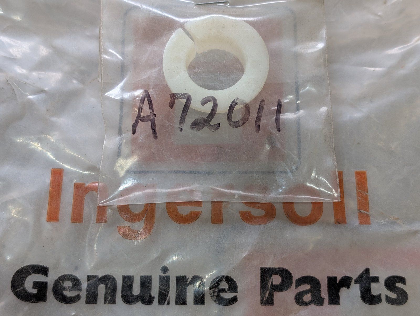 A72011 SPACER - BEARING (NYLON) - Ingersoll/Case Tractor Part