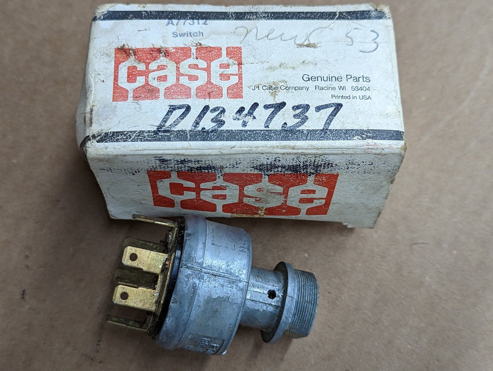 A77312 SWITCH - Ingersoll/Case Tractor Part