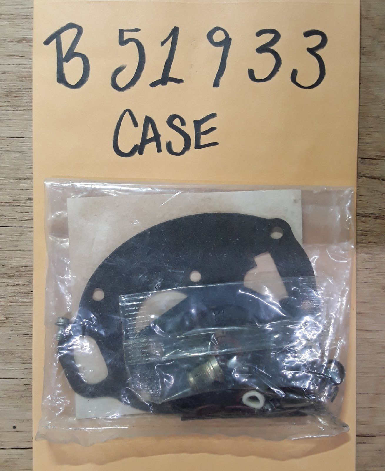 B51933 CASE GASKET KIT - Ingersoll/Case Tractor Part