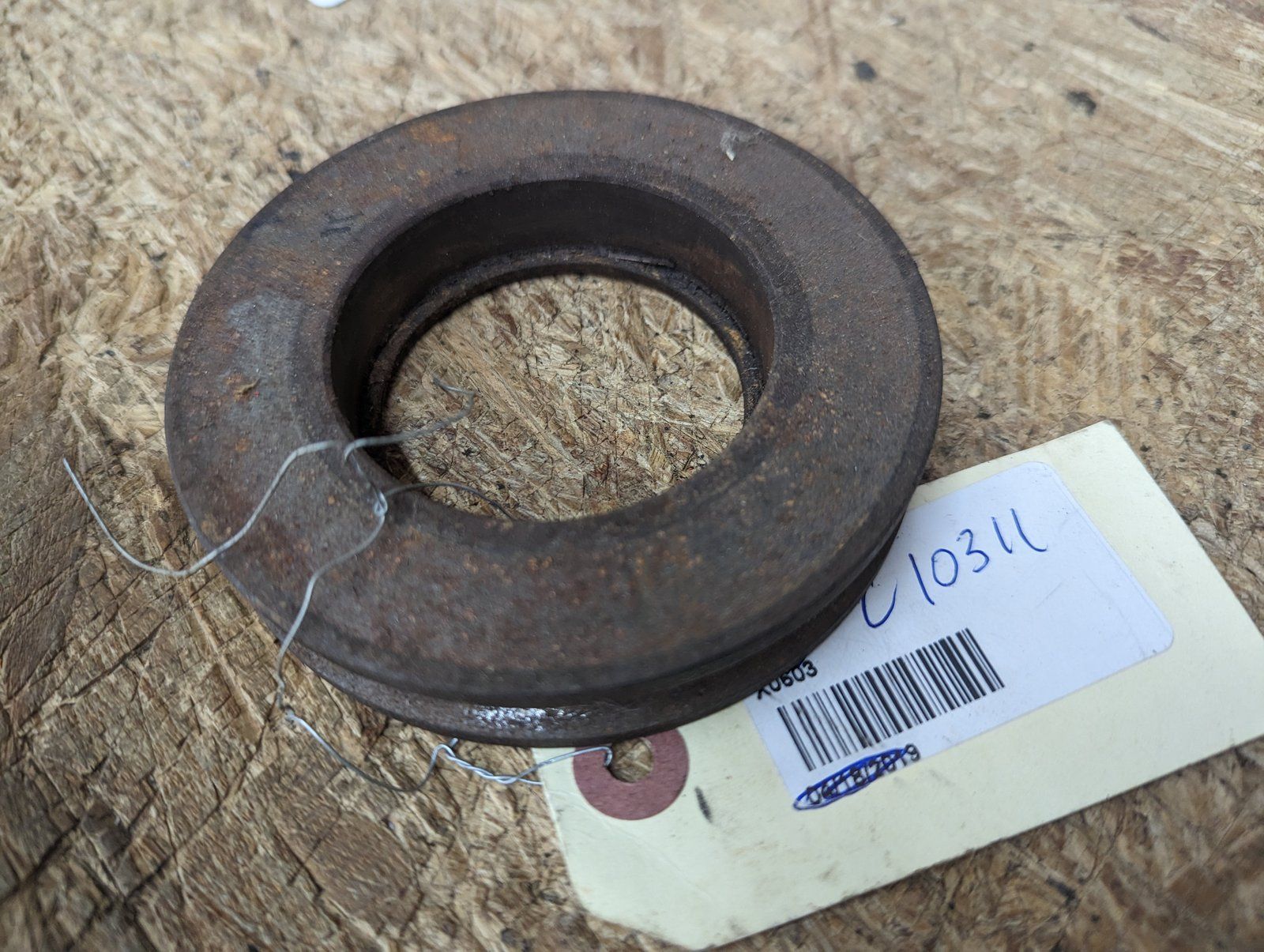 C10311 PTO PULLEY CASE 190 - Ingersoll/Case Tractor Part