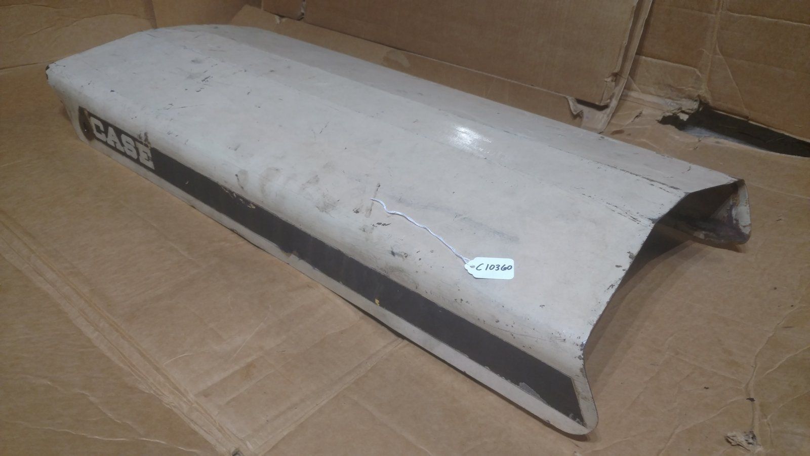 C10360 HOOD - Ingersoll/Case Tractor Part