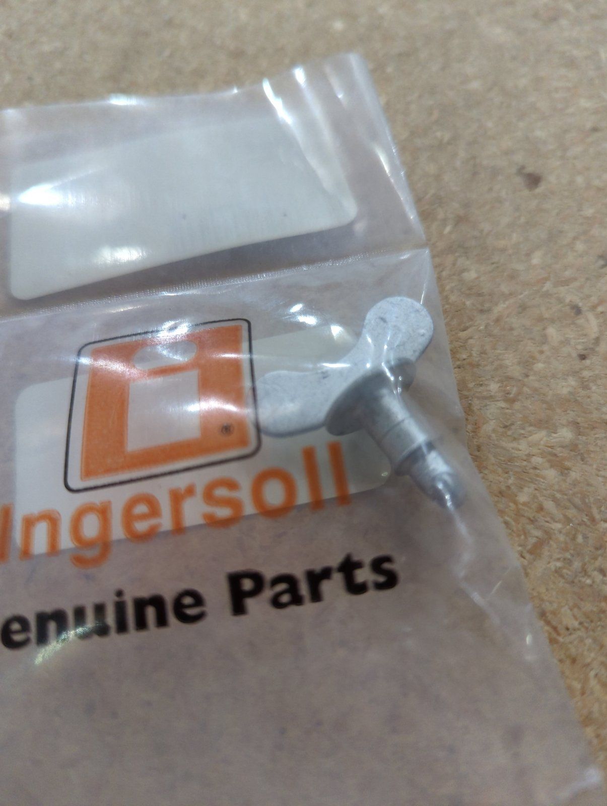 C10423 STUD - Ingersoll/Case Tractor Part