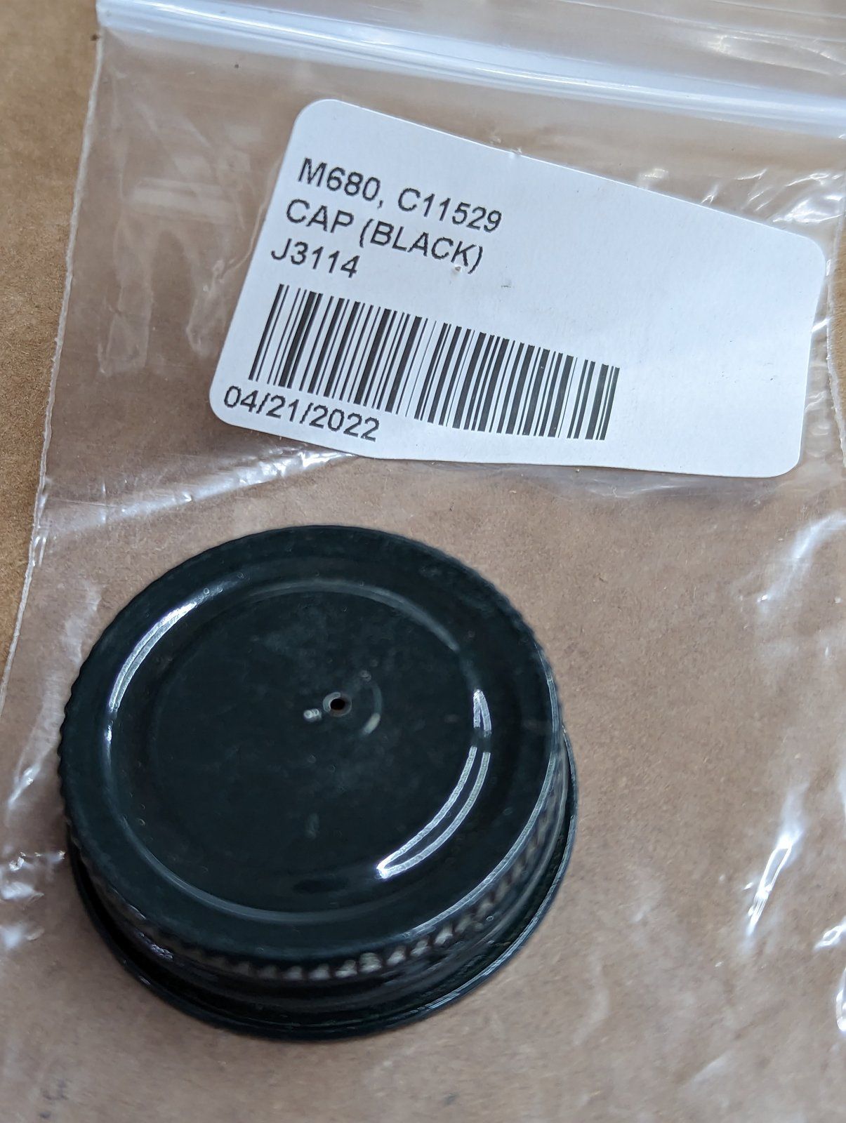 C11529 CAP ASSY: - FUEL TANK 1.5" - Ingersoll/Case Tractor Part