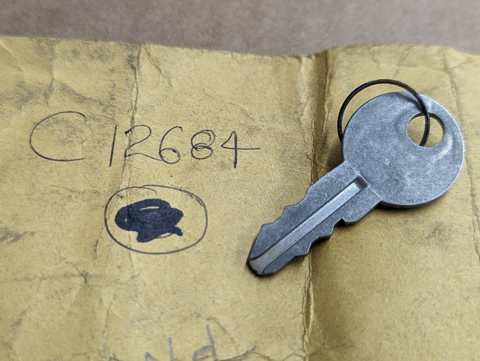 C12684 KEY - Ingersoll/Case Tractor Part
