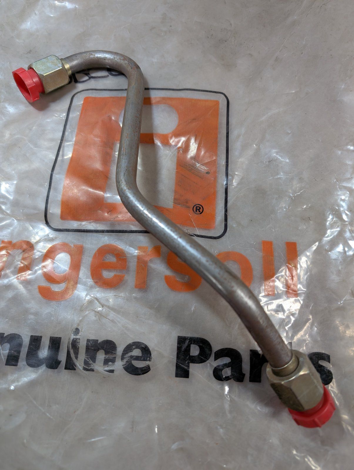 C13414 TUBE PUMP TO VALVE - Ingersoll/Case Tractor Part