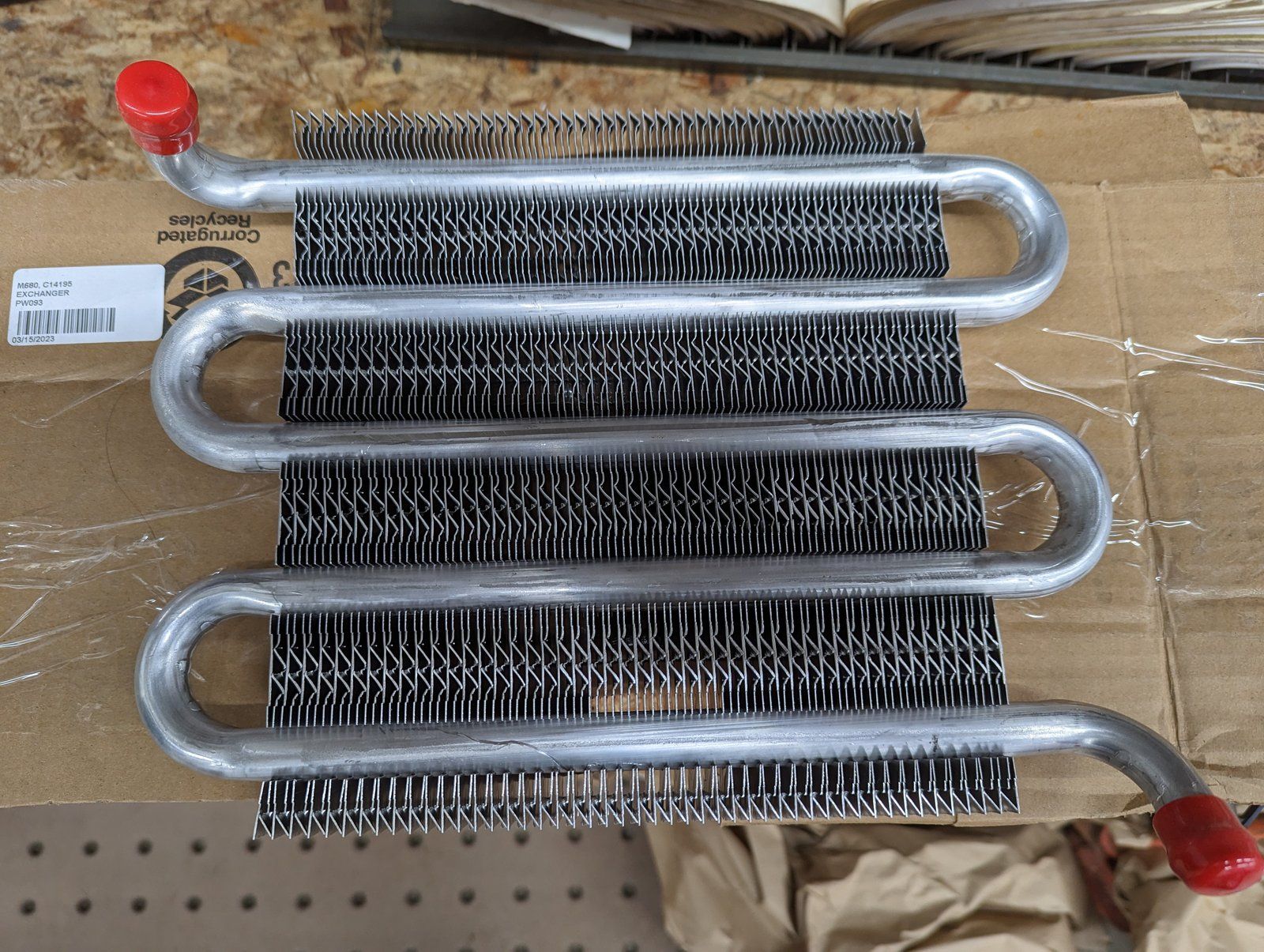 C14195 HEAT EXCHANGER 200 400 SERIES - Ingersoll/Case Tractor Part