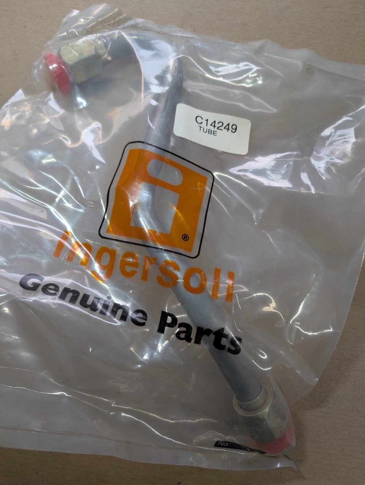 C14249 TUBE PUMP TO CONTROL VALVE - Ingersoll/Case Tractor Part