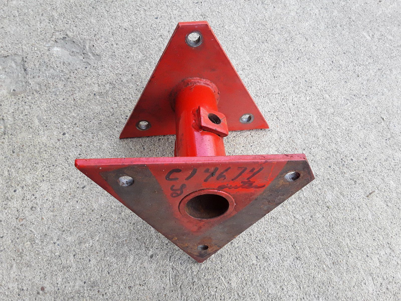 C14674 EXTENSION SHAFT - Ingersoll/Case Tractor Part