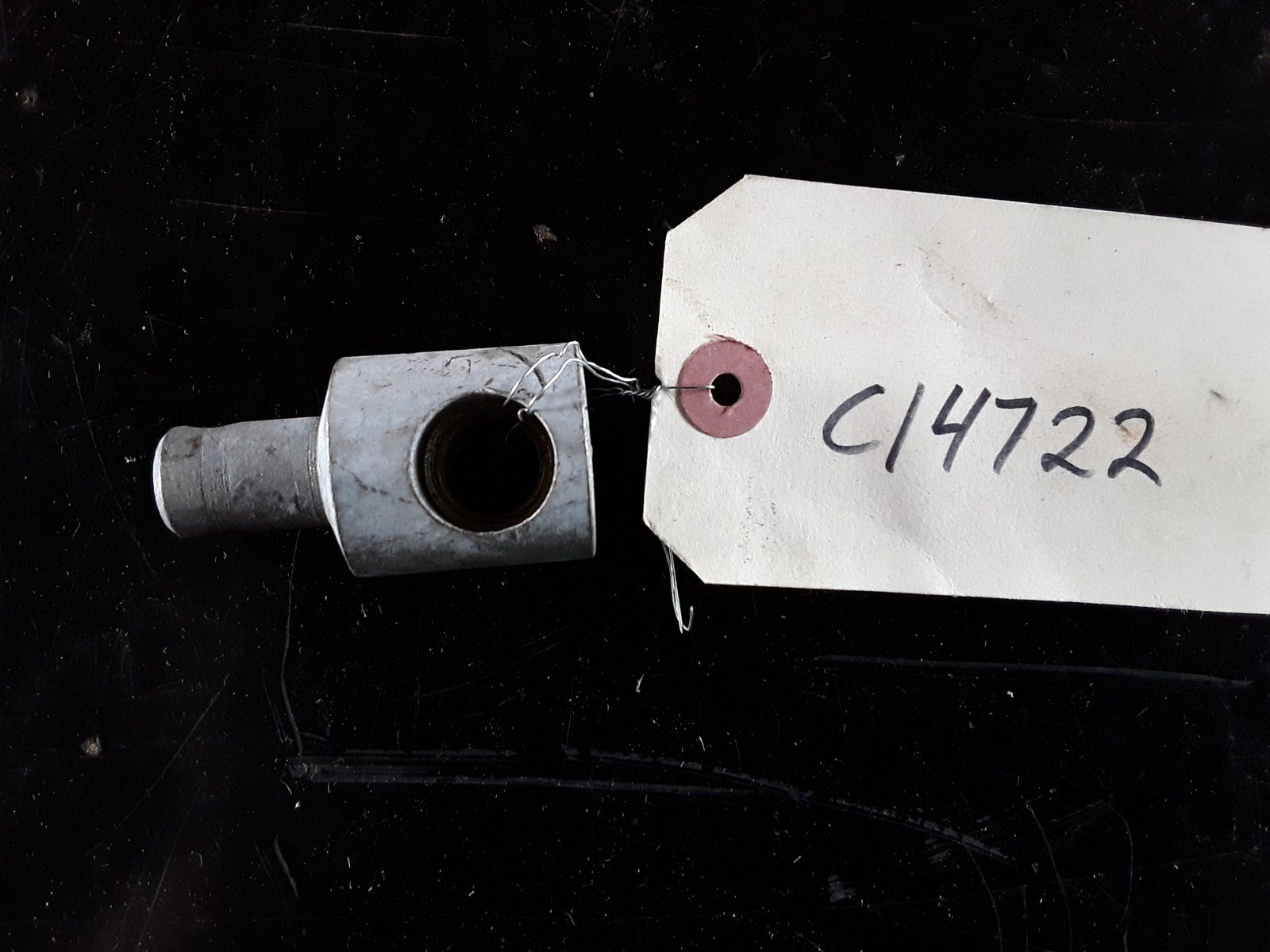 C14722 NUT - PIVOT ROD END - Ingersoll/Case Tractor Part