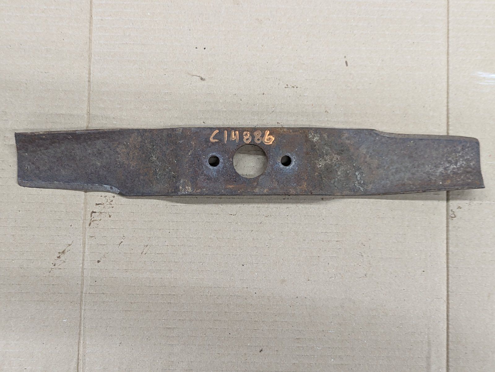 C14886 USED BLADE- 17