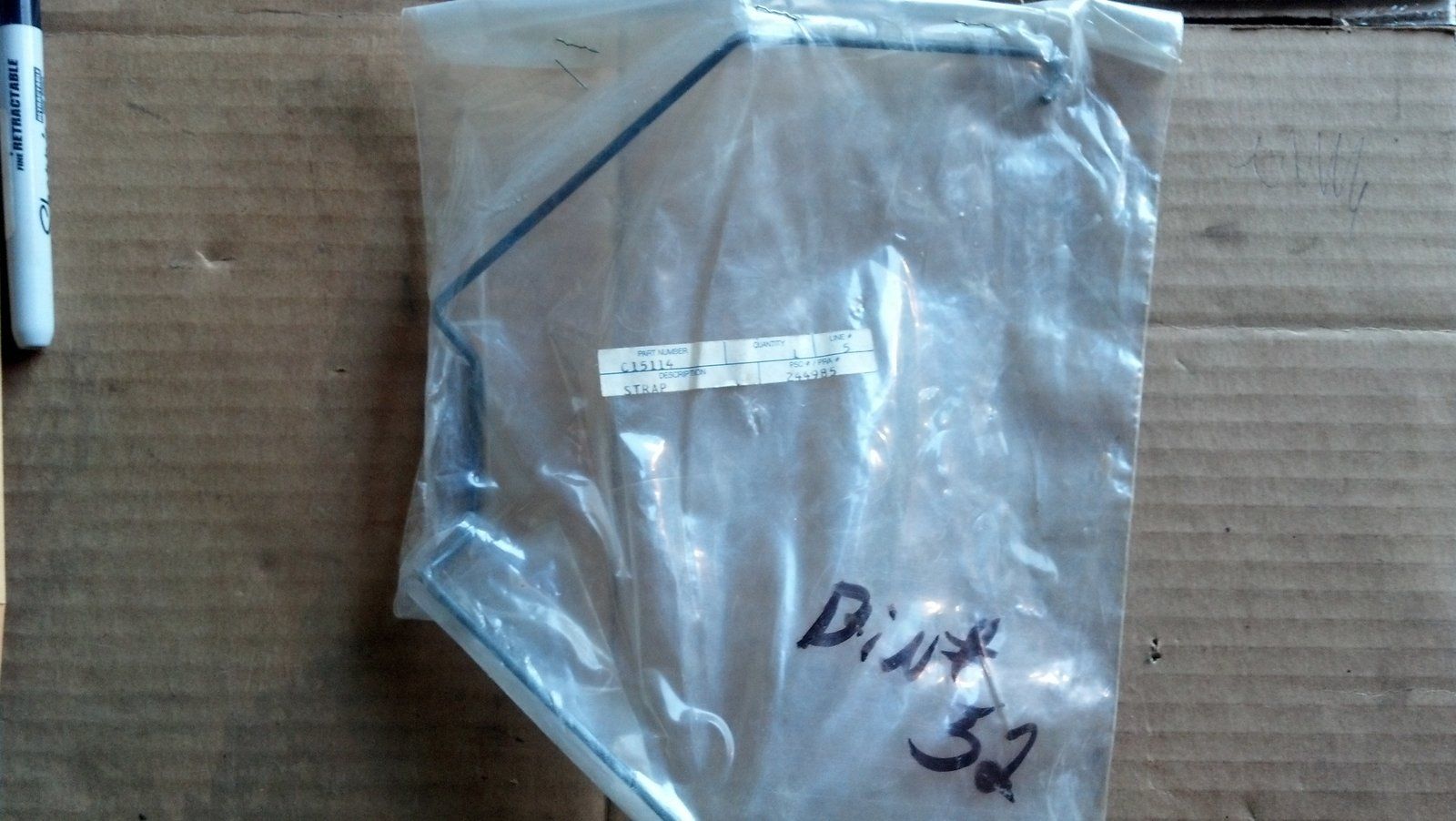 C15114 STRAP - BATTERY HOLD DOWN 107 108 - Ingersoll/Case Tractor Part