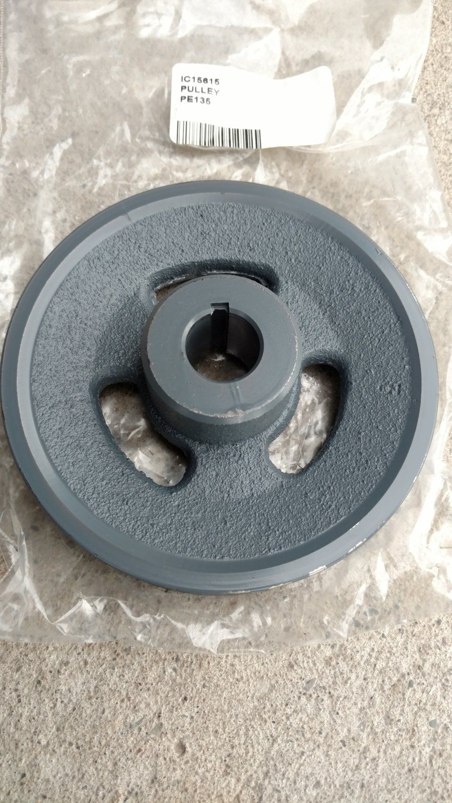 C15615 PULLEY- V 