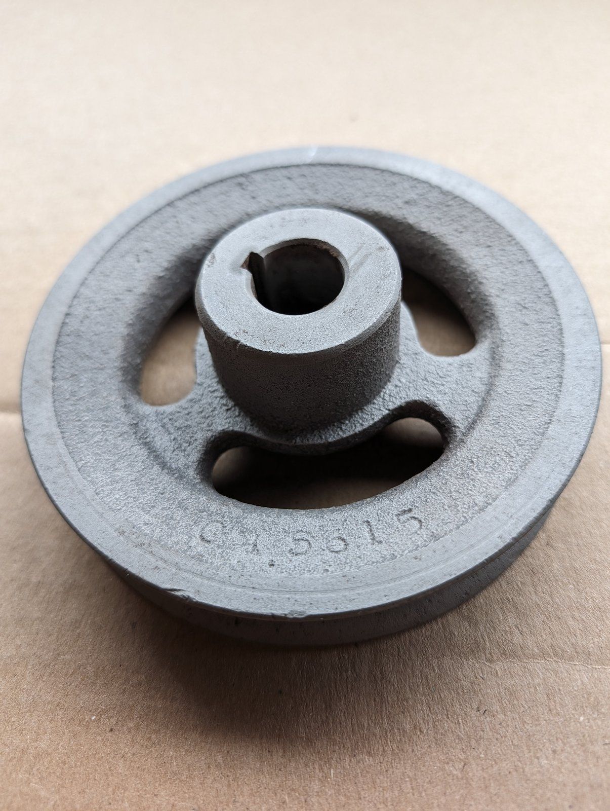 C15615 USED PULLEY- V "A-B" 4.75" (Cast) - Ingersoll/Case Tractor Part