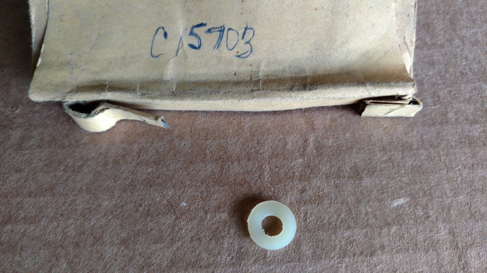 C15703 WASHER - 3/16 NYLON - Ingersoll/Case Tractor Part