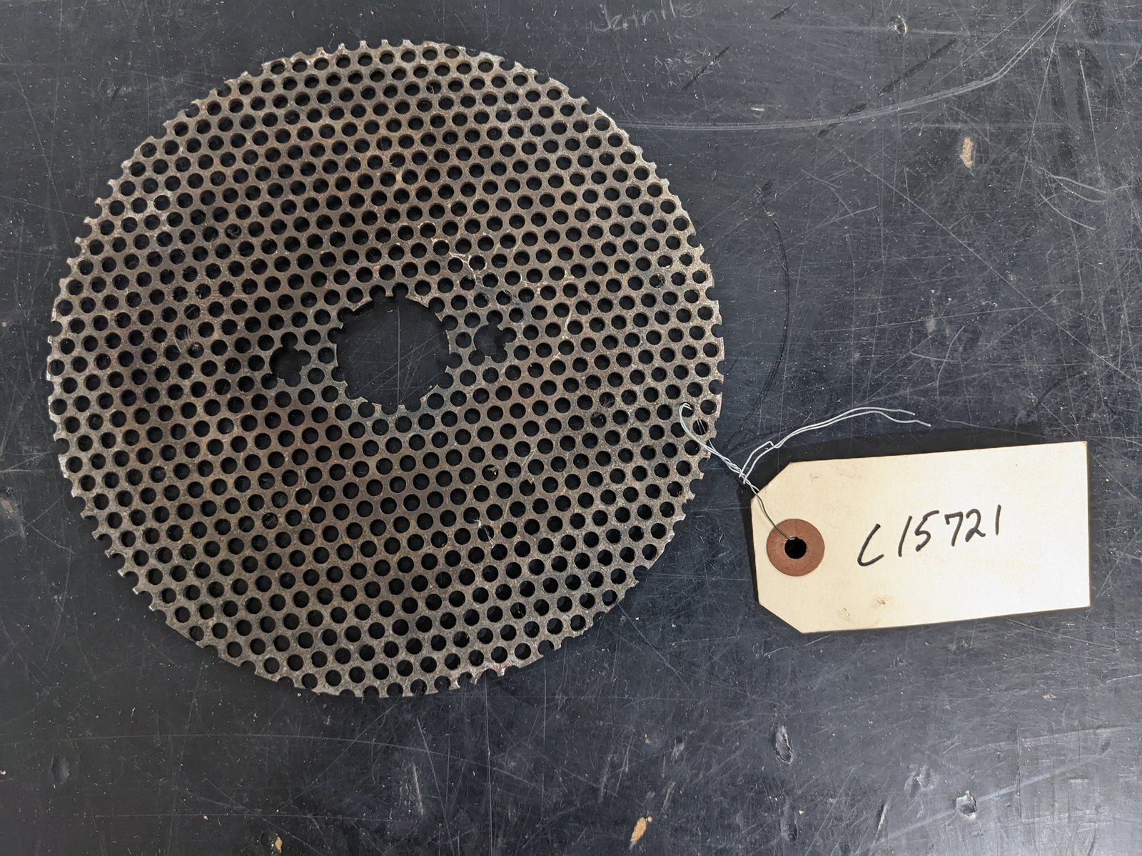 C15721 GRASS SCREEN - Ingersoll/Case Tractor Part