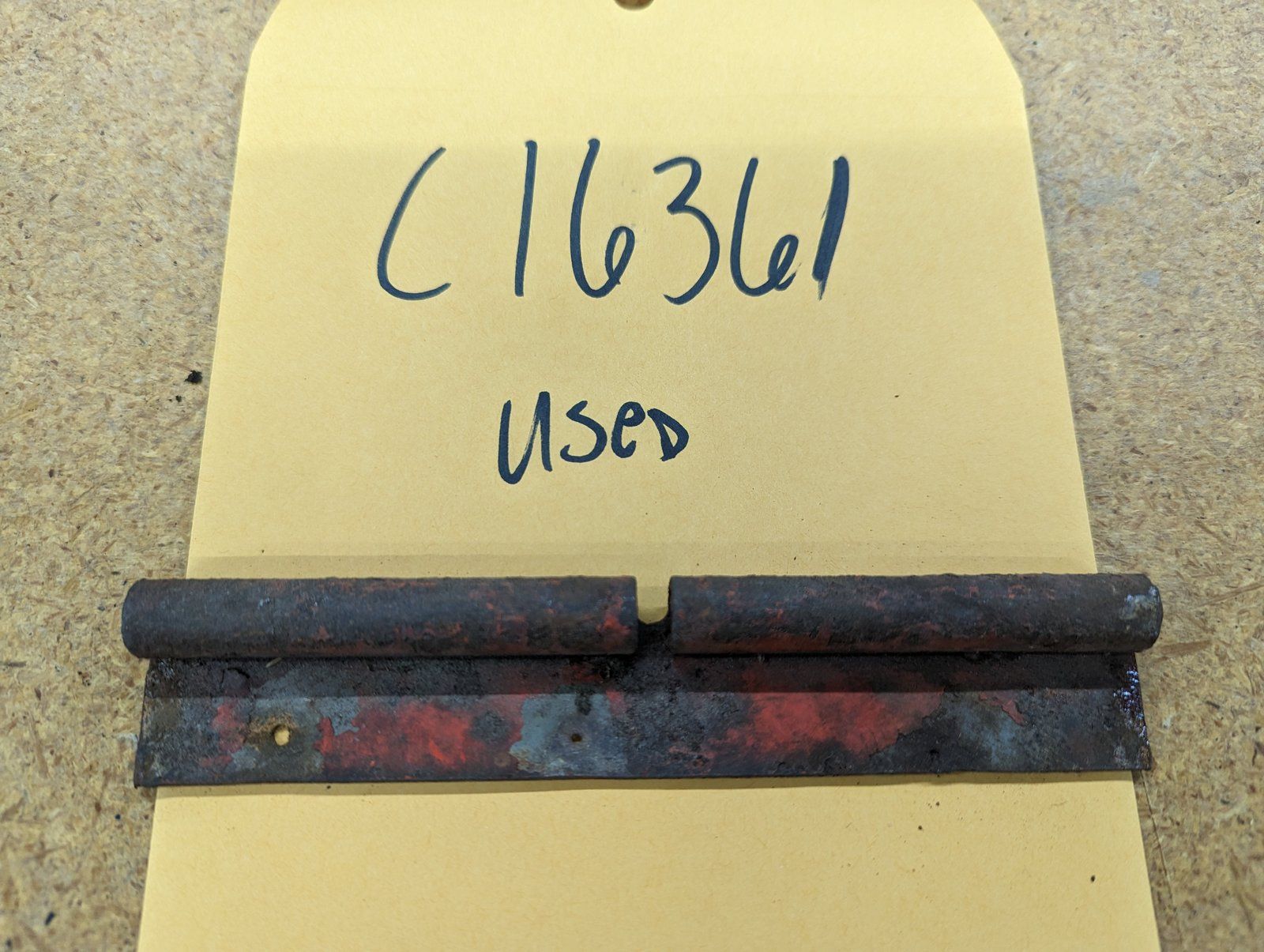 C16361 USED HINGE HOOD - Ingersoll/Case Tractor Part
