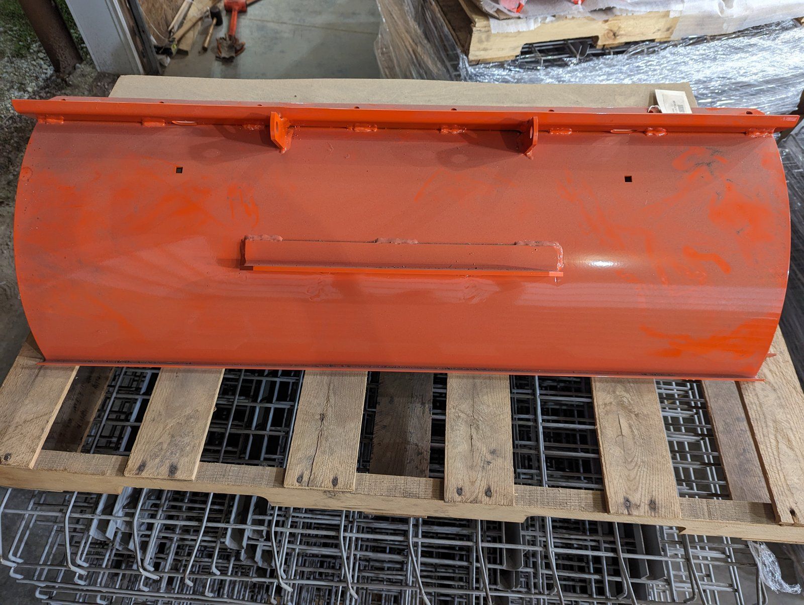 C16524 UB44 BLADE - Ingersoll/Case Tractor Part