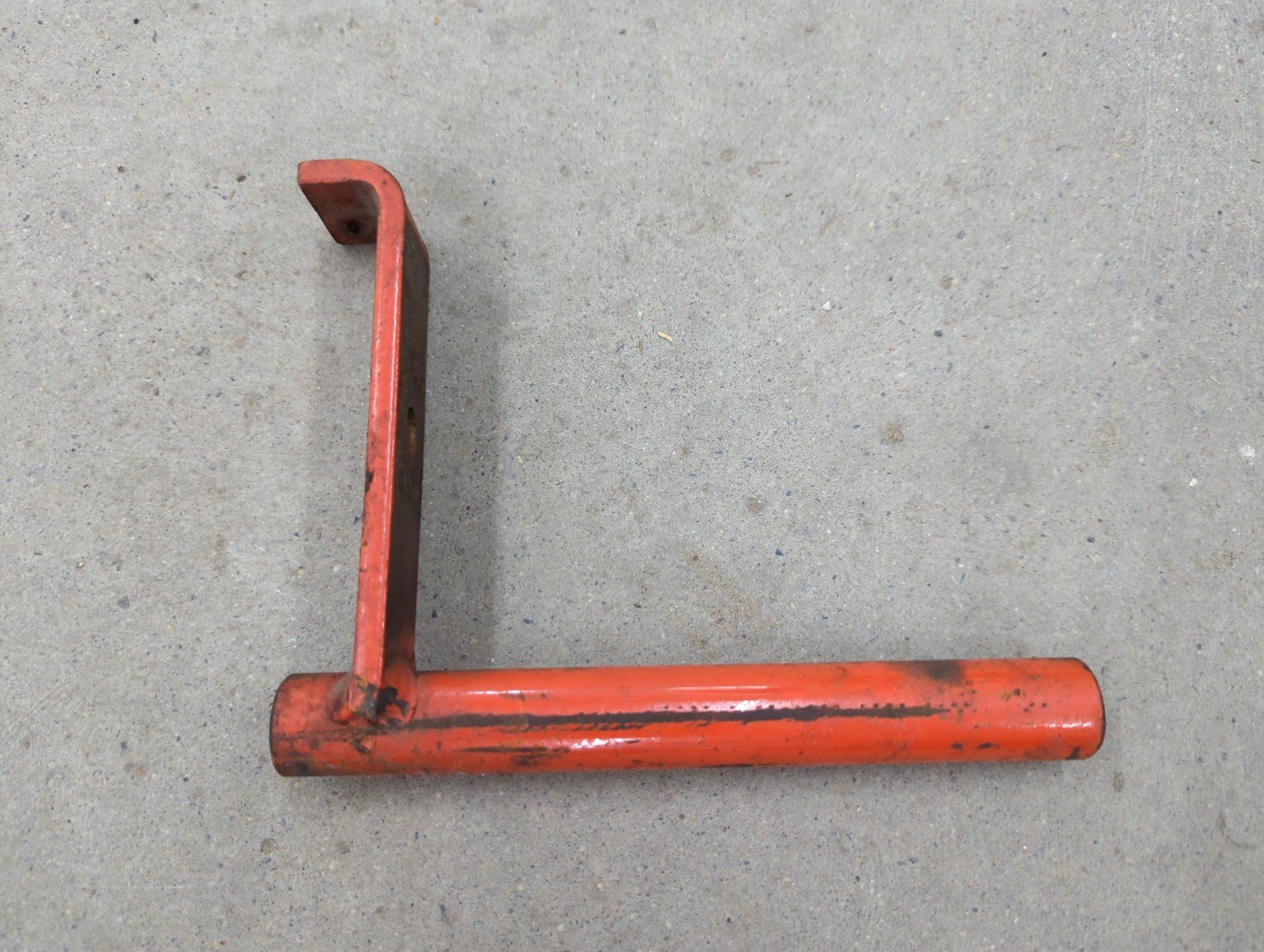 C16575 USED IDLER ARM BUSHING J-N 40 44 45 46 - Ingersoll/Case Tractor Part