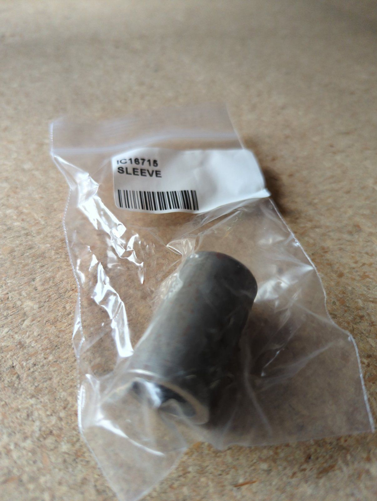C16715 SLEEVE - Ingersoll/Case Tractor Part