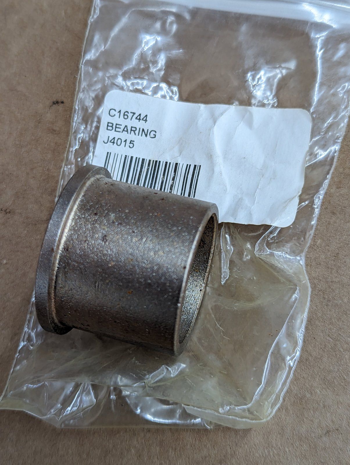 C16744 BEARING FLANGED OUTER - EARLY 200 600 SERIES - Ingersoll/Case Tractor Part