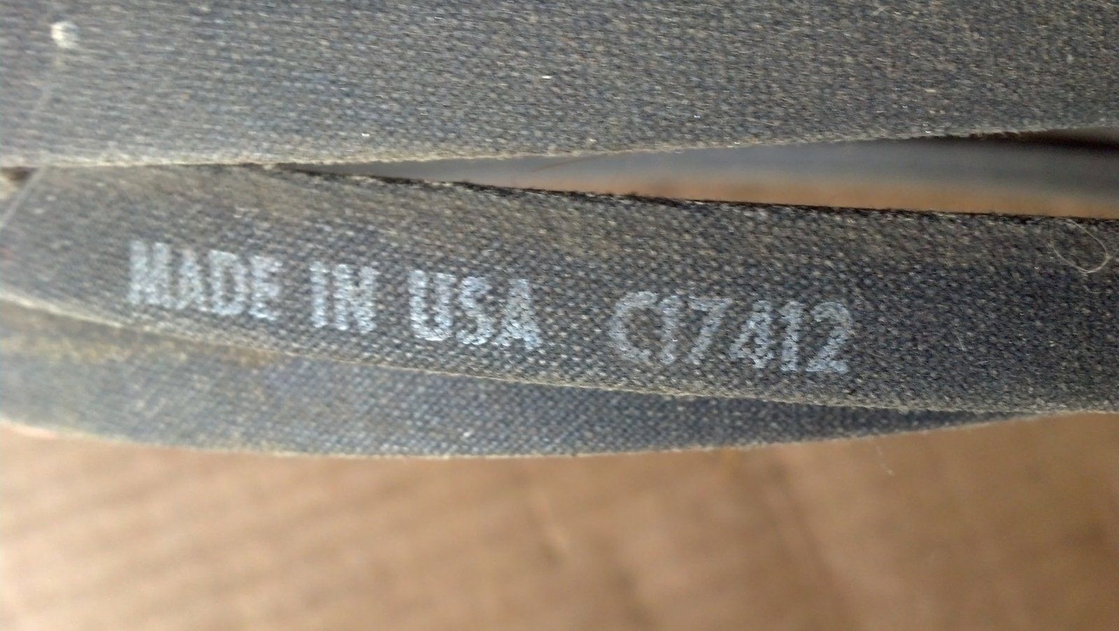 C17412 BELT-TRACTOR DRIVE 117 Late *> - Ingersoll/Case Tractor Part