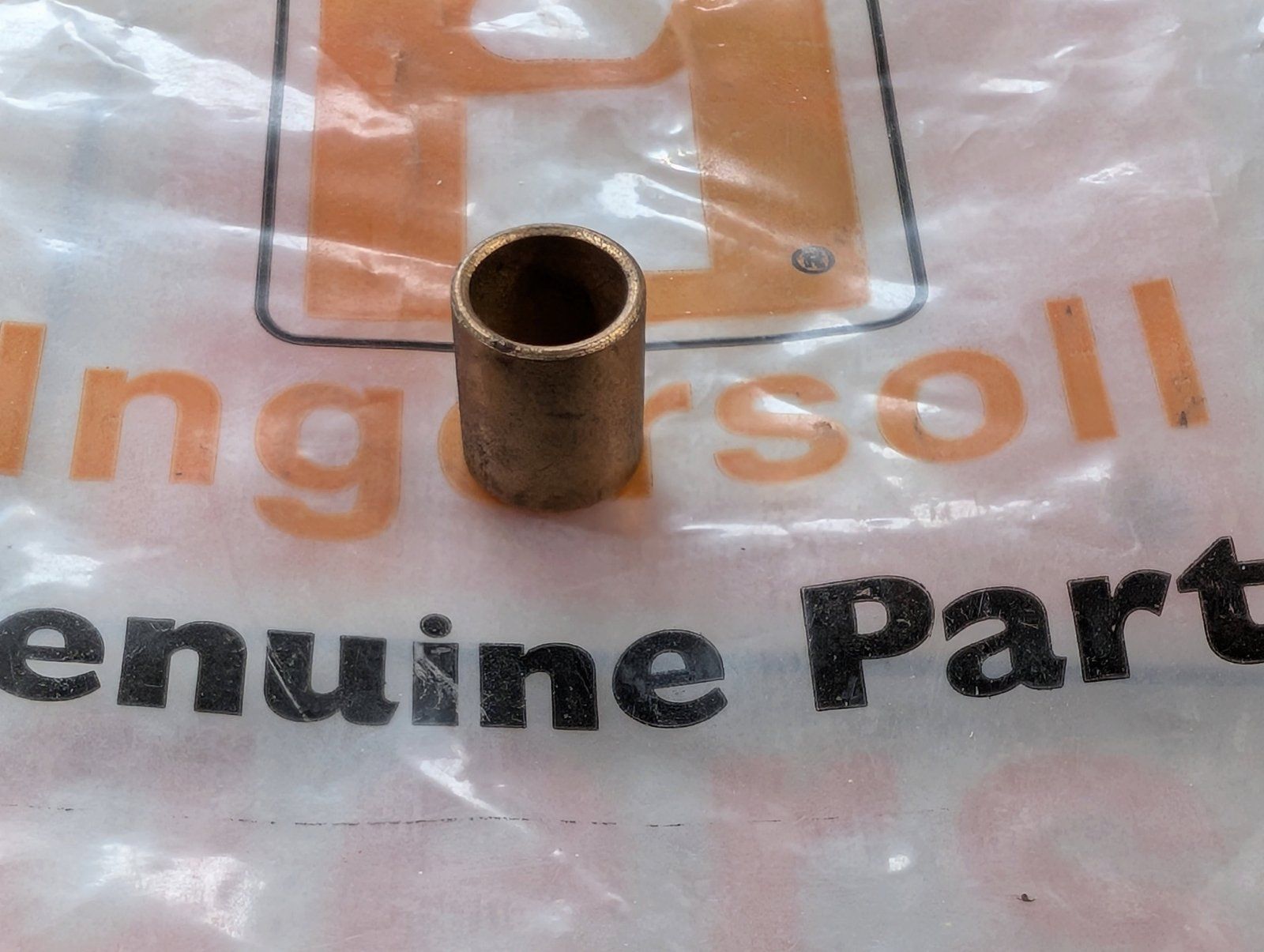 C17597 BUSHING - SLEEVE - Ingersoll/Case Tractor Part