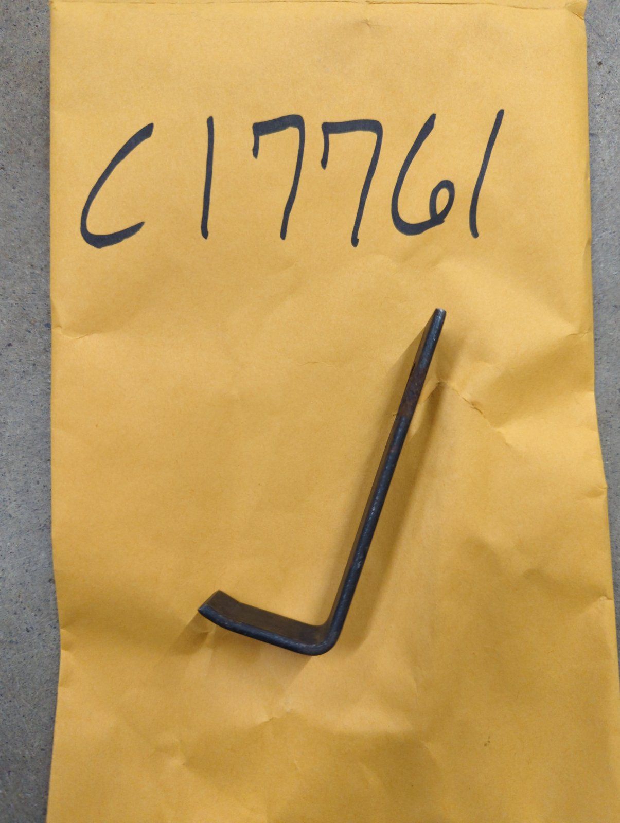 C17761 KEEPER - Ingersoll/Case Tractor Part