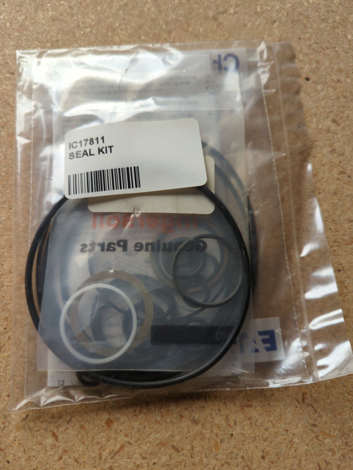 C17811 KIT - "O"-RING & SEAL - Ingersoll/Case Tractor Part