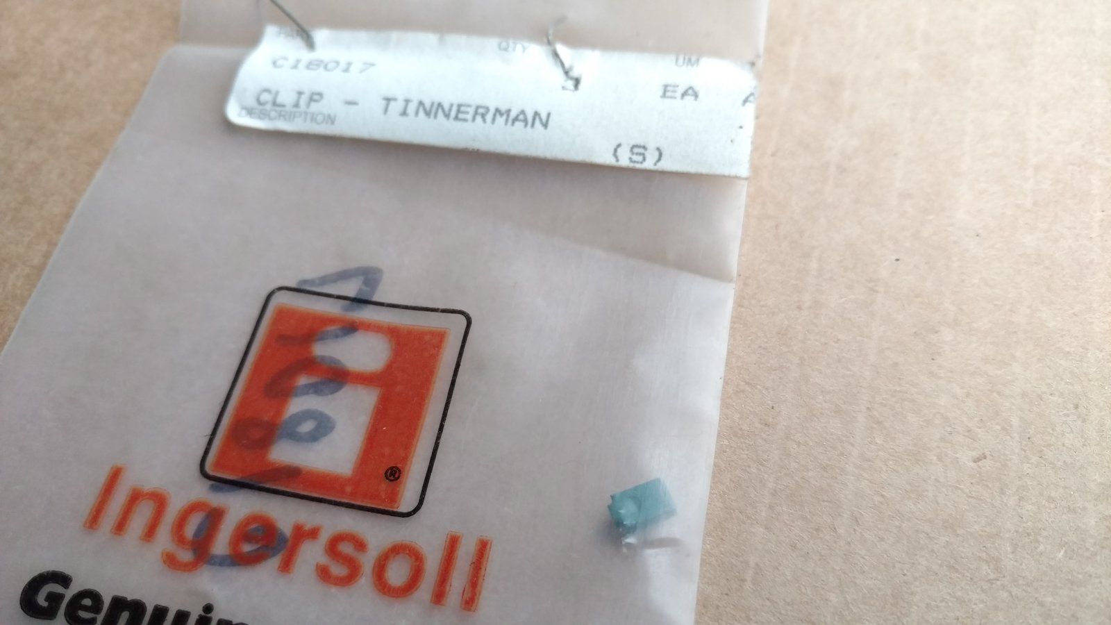C18017 CLIP - TINNERMAN (S) - Ingersoll/Case Tractor Part
