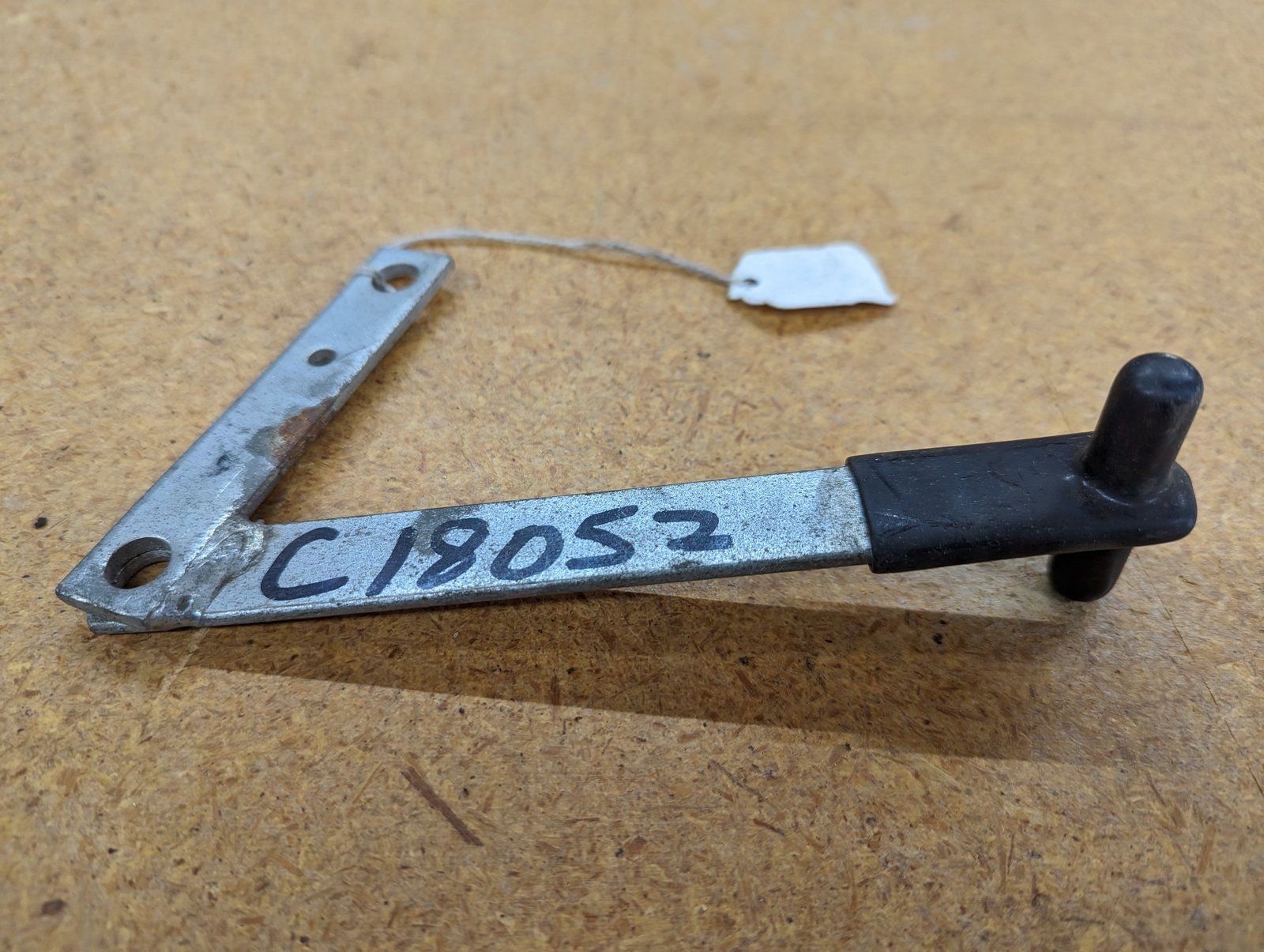 C18052 LEVER - CLUTCH - Ingersoll/Case Tractor Part