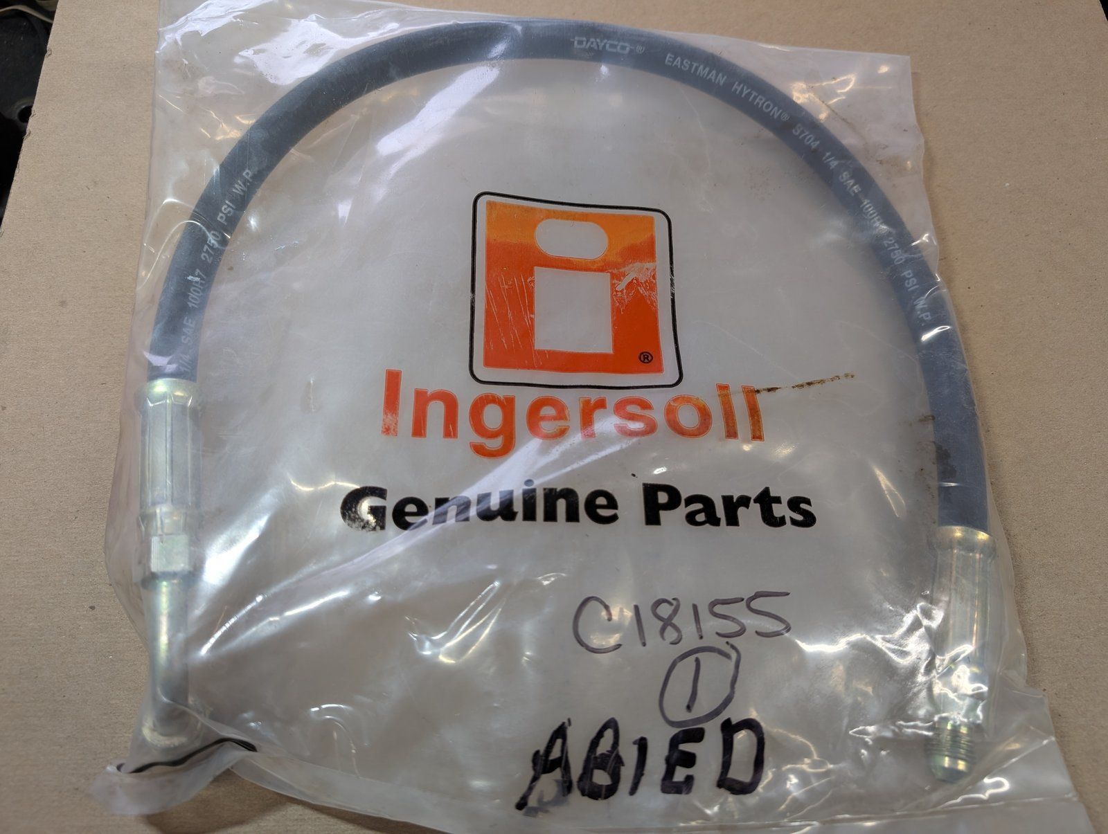 C18155 HOSE HYD 1/4 X 23.25 - Ingersoll/Case Tractor Part