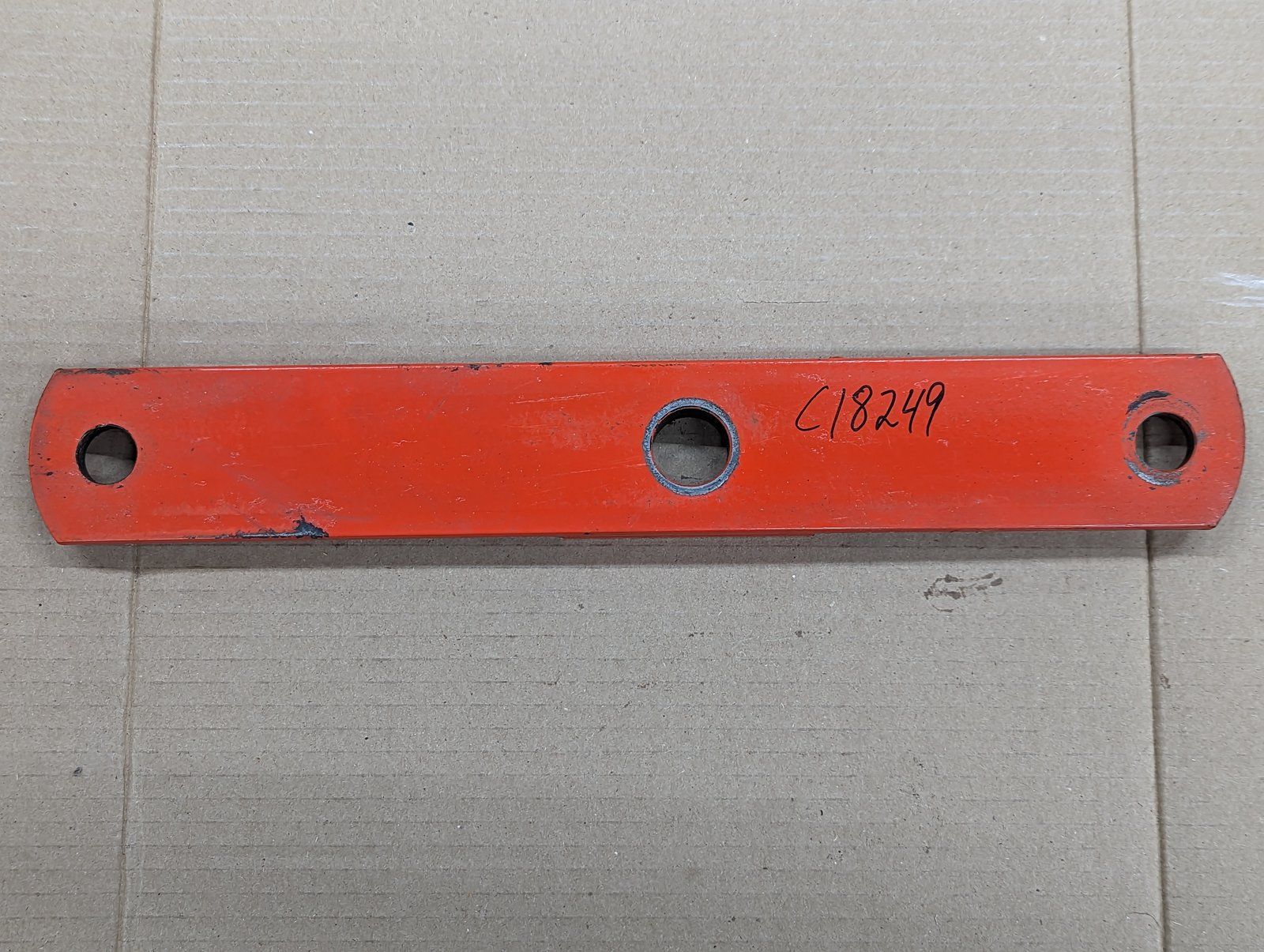 C18249 USED CYL ARM 600 6000 7000 - Ingersoll/Case Tractor Part