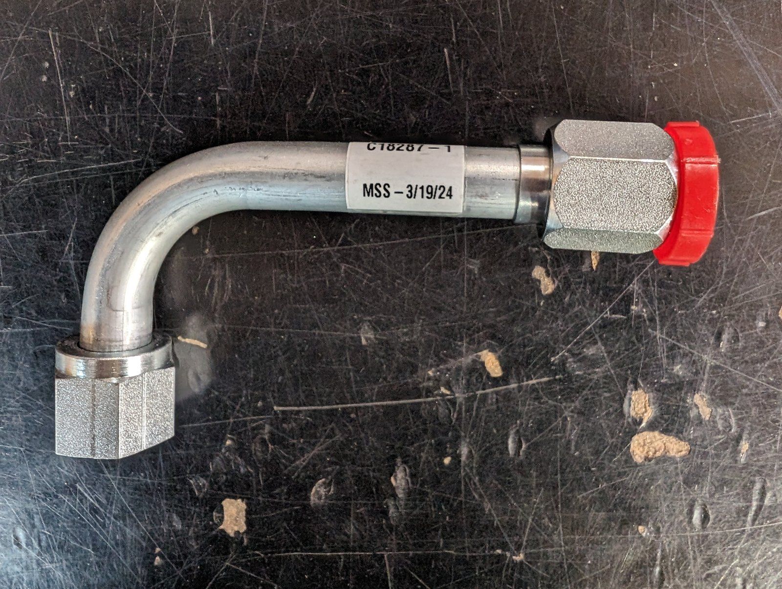 C18287-1 HOSE CONNECTOR - PTO VALVE - Ingersoll/Case Tractor Part