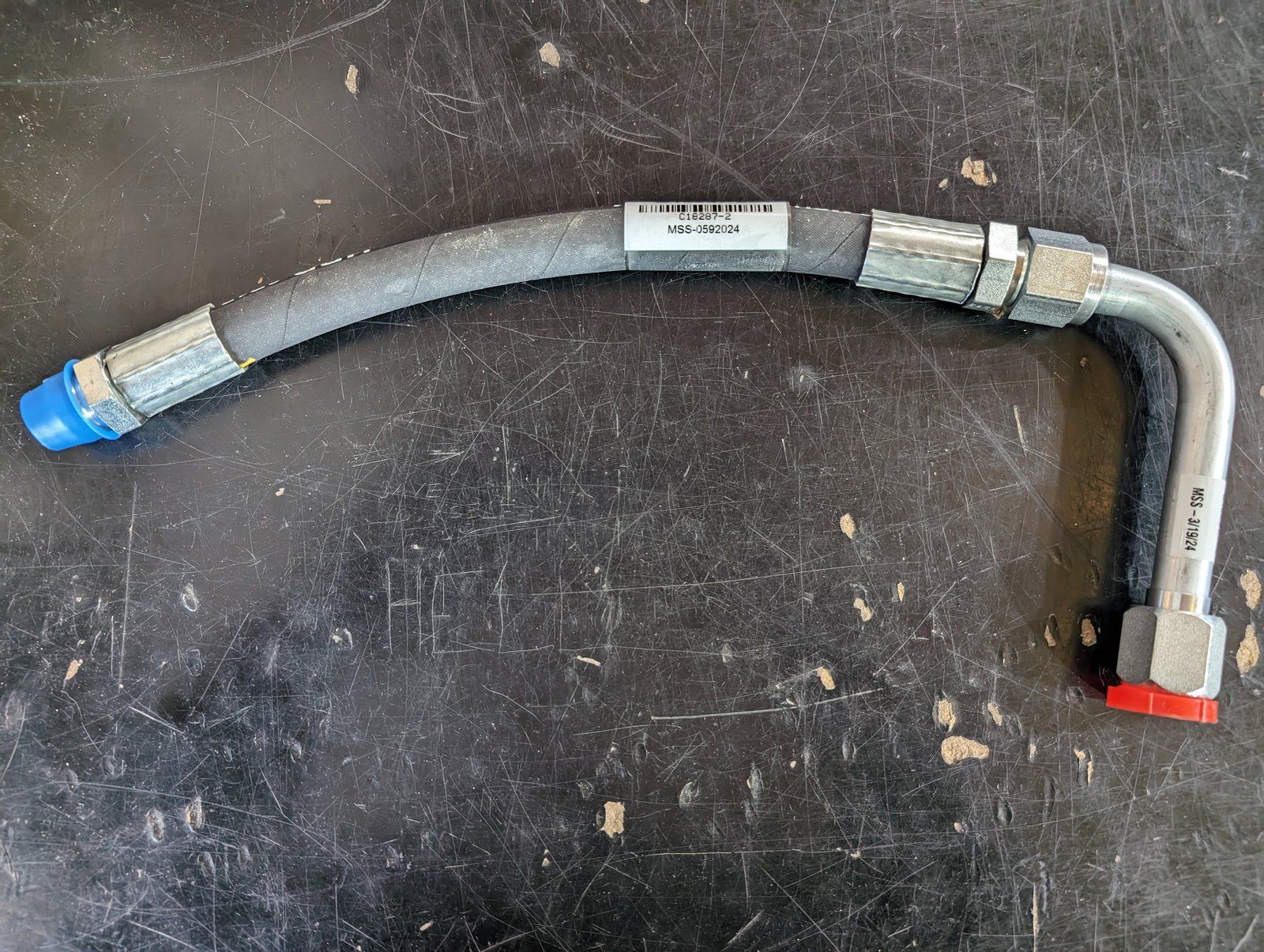 C18287 HOSE - PTO VALVE - Ingersoll/Case Tractor Part