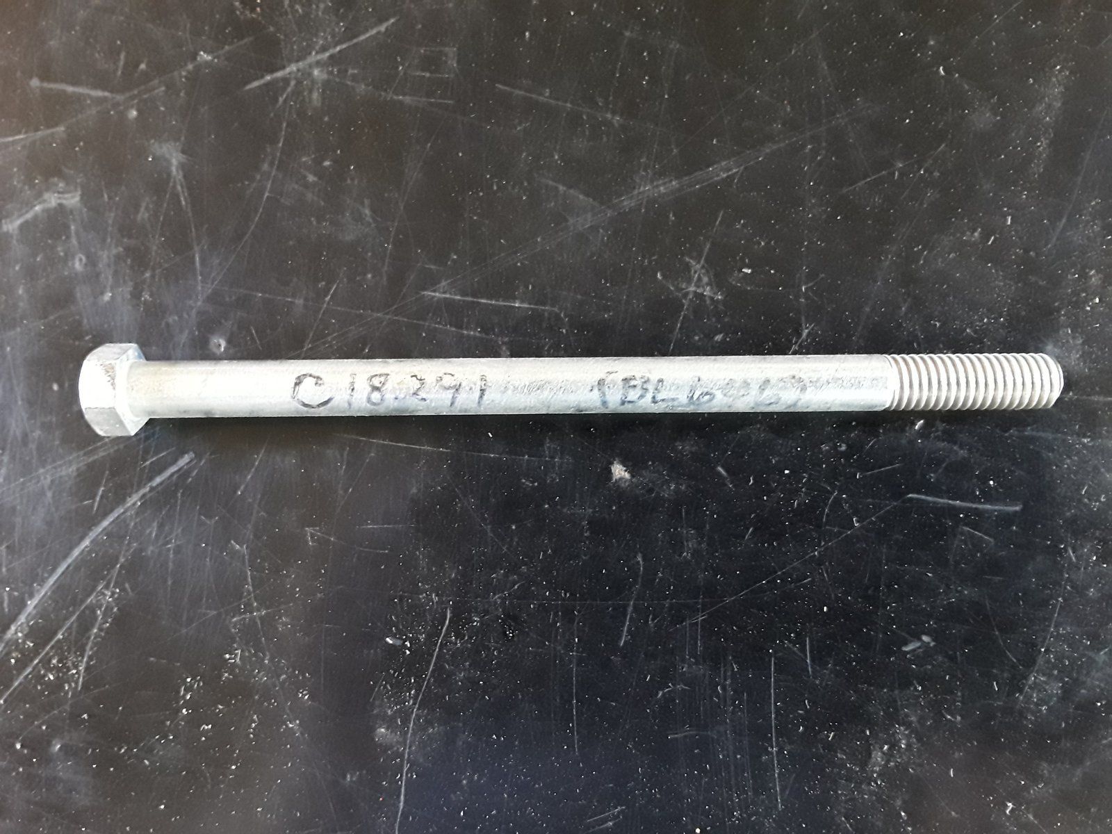 C18291 BOLT 7/16-14x7-1/8 HXHD GR5 ZP - Ingersoll/Case Tractor Part