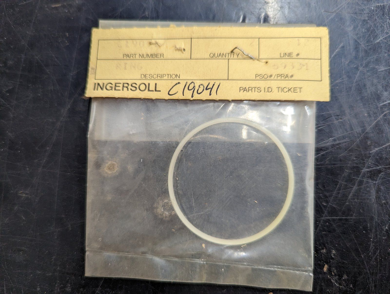 C19041 RING-SEALING (ROSS # 032435) - Ingersoll/Case Tractor Part